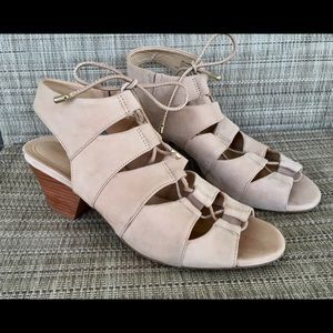 Nurture Bellamy Strappy Heel Sandals, sz 9M